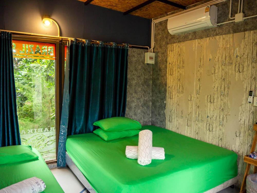 Beach Box Resort At Rimlay Rayong Exteriér fotografie